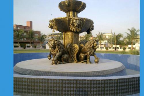 fountain-lion